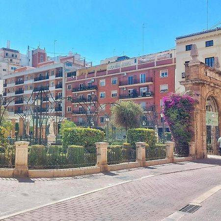 Hogar Vera Apartments&Bikes Валенсія Екстер'єр фото