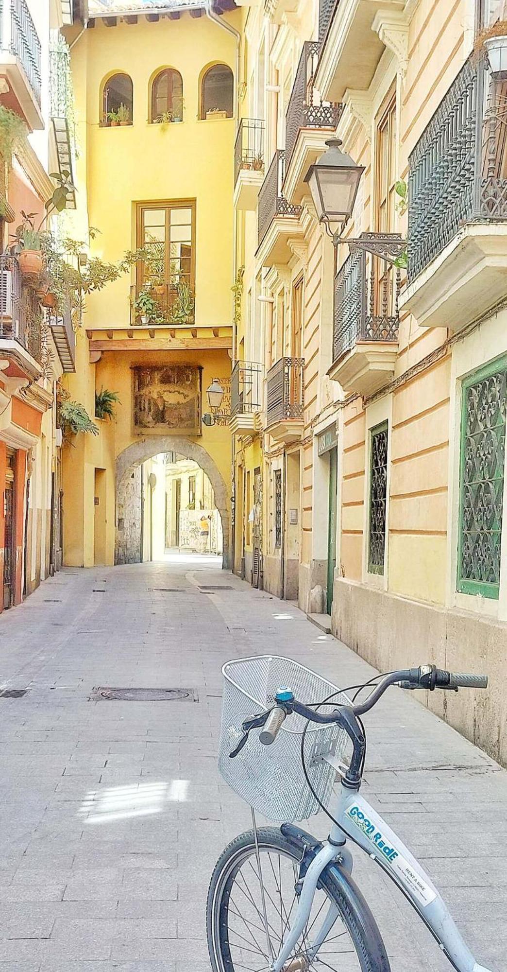 Hogar Vera Apartments&Bikes Валенсія Екстер'єр фото